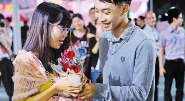 相亲后怎么问对方想法 相亲态度小动作全解