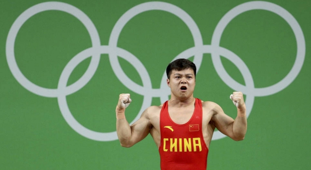 龙清泉破世界纪录 昔日黑马蜕变连破两记录成功夺金