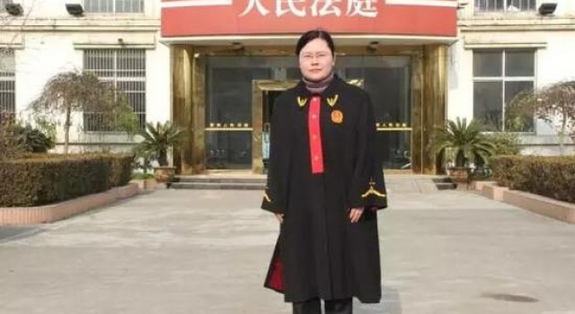 江苏最诗意离婚判决书:众里寻他千百度 蓦然回首