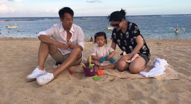 汪小菲偏心女儿好严重 儿子过生日却带小玥儿海边溜达