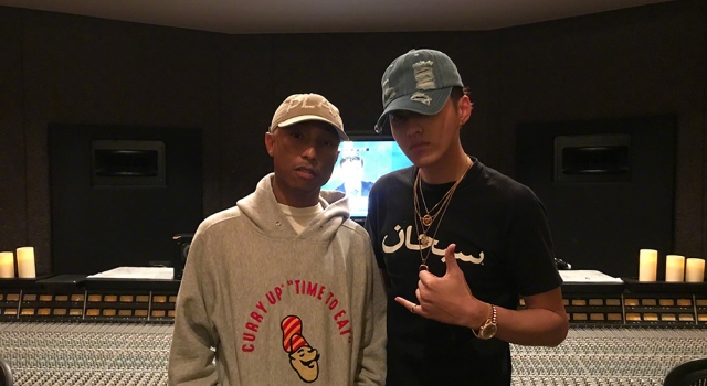 吴亦凡晒与菲董合照 粉丝惊讶又有大动作了吗