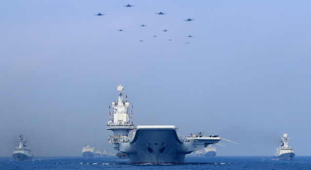 新中国规模最大的海上阅兵 厉害了我的国!