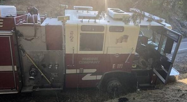 美夫妻偷走消防车 对 没有看错 不是电瓶车 是消防车!