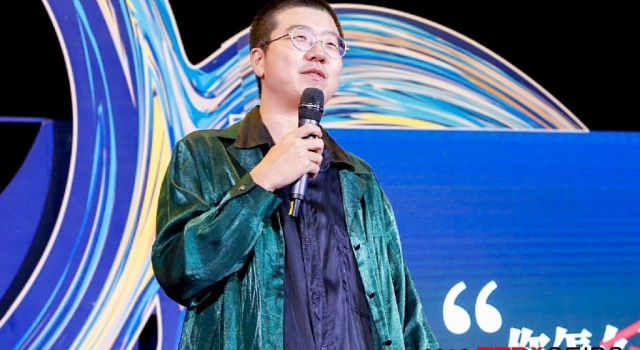 李诞经典语录 明星亲如一家,粉丝相互谩骂