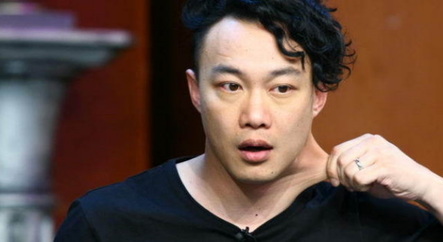 陈奕迅开分享会为什么不被学生尊重 陈奕迅把学生请出