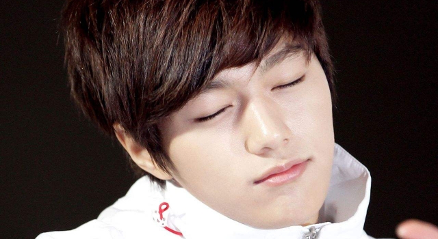 金明洙离开woollim 不再与其续约 独自一人面对新挑战