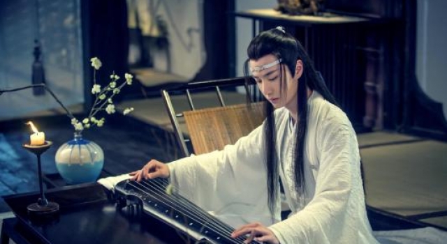 赵丽颖产后复出新戏搭是他 新生代男星王一博 我酸了
