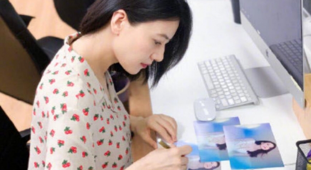 高圆圆状态 高圆圆工作室发文复工 状态怎么这么好