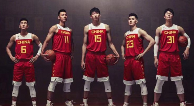央视点名批评周琦郭艾伦王哲林 网友:批评的好!