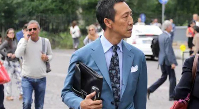 西装怎么穿才不像工作服 这3点值得好好反思