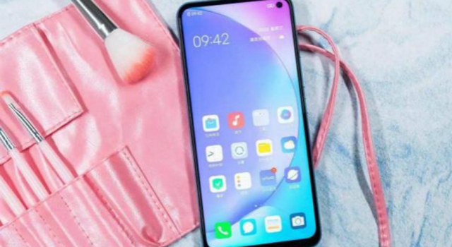 高性价比的5G手机 这三款双模5G手机也没有很贵