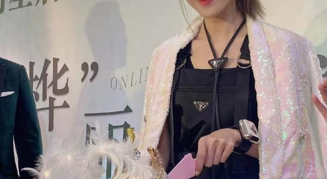 富到流油,“艾莉”李彩华疑受离婚影响退出真人秀,手中物业过亿
