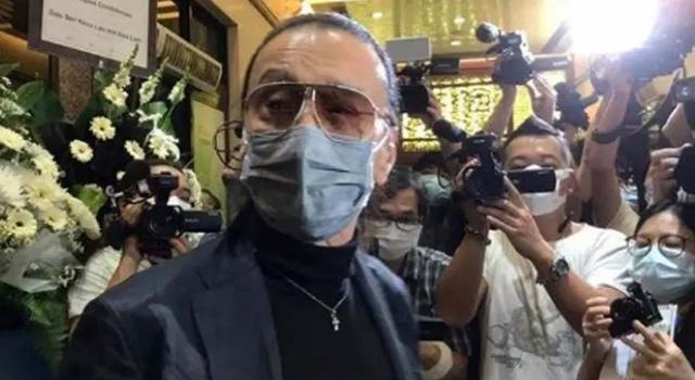 84岁谢贤为素人录祝福视频被指圈钱,看完他身家,完全没这必要