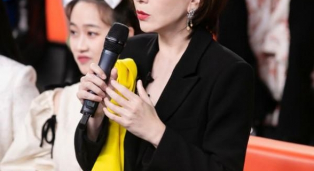 《奋斗吧主播》迎团魂考验 众人身陷回忆杀动情落泪
