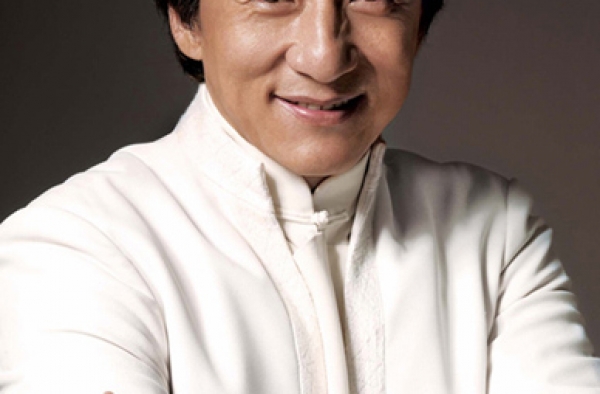 成龙去世震惊中外 成龙被曝因心脏病逝世