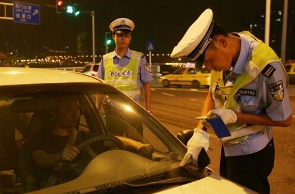 铜仁男子无证驾驶报废车20年 科目一考5次没通过
