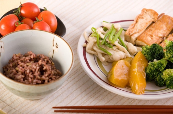 新年我们不长胖 坚守肌肉的十大饮食秘诀
