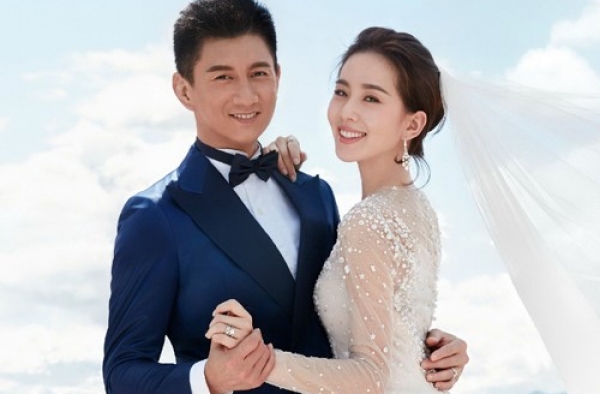 从隆诗大婚开始 八一八明星们嗅色可餐的迷人香氛