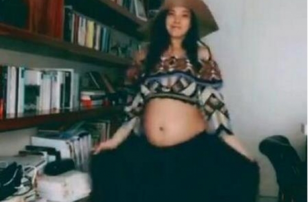 高龄产妇伊能静大肚热舞 四肢纤细被老公嘲笑像猪