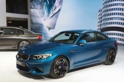 M2/X4 M40i˫뷢 424ռ