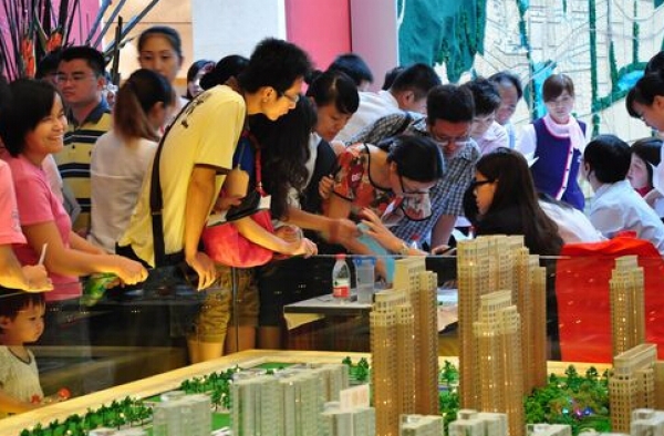 深圳1套房=武汉4套房 白领夫妇卖深圳小两居回乡买4套