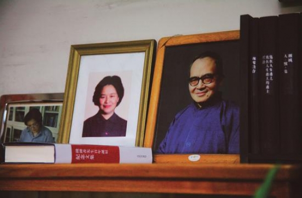 105岁的杨绛安心“回家”他们仨终于能团聚了