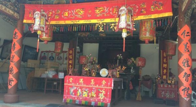 出生18天男婴或被医死 家属索赔90万后因舆论又退还