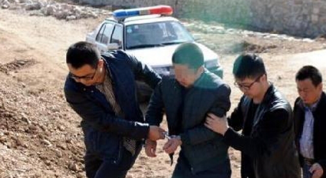 村民不愿交20元水费杀死村支书家3口人 自首获死刑