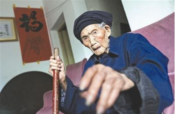 世界最长寿女性今119岁 曾顿顿离不开回锅肉