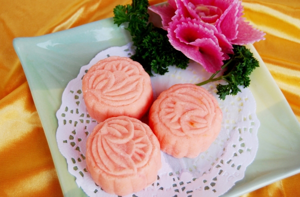 美味中秋：自制五彩冰皮月饼