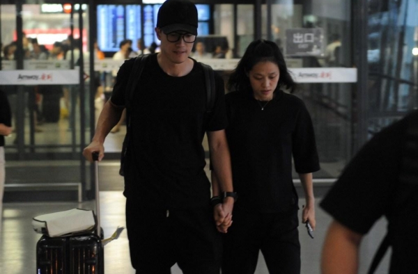 刘翔自曝已婚 与吴莎频繁秀恩爱