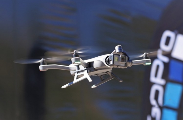史上最智能的无人机 Mavic Pro随身无人机发布