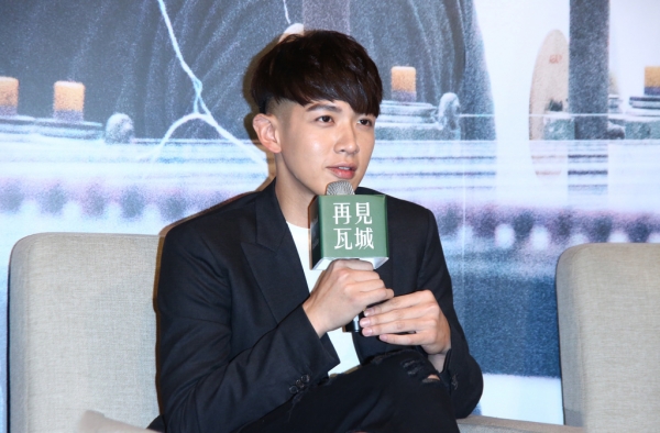 柯震东新片角色再“吸毒” 称要房祖名包场看