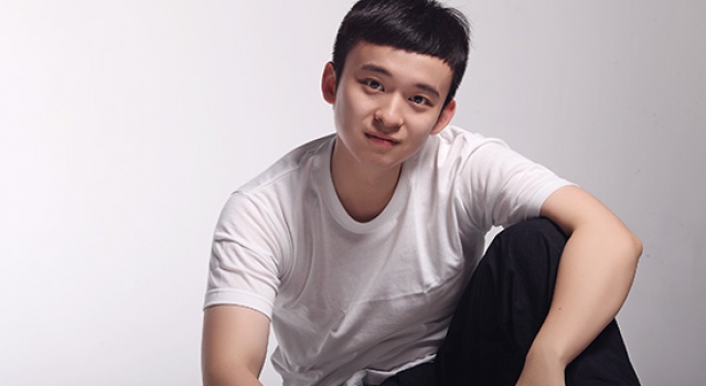 董子健妈妈竟是内地第一经纪人 董子健妈妈资料背景揭秘