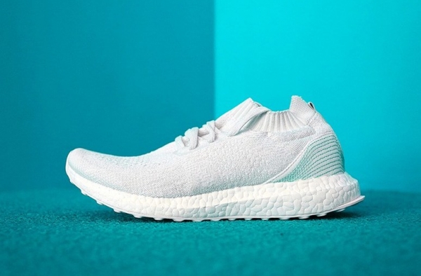 Adidas加入环保队伍 利用海洋塑料打造的UltraBoost