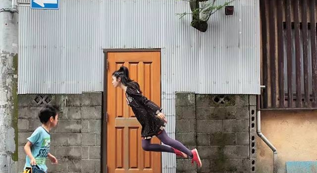 会飞的少女 日本小魔女完爆悬浮自拍