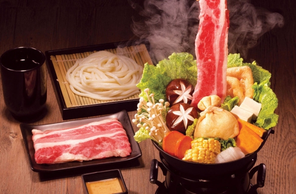 冷空气来得猝不及防 五道暖冬美食送给你