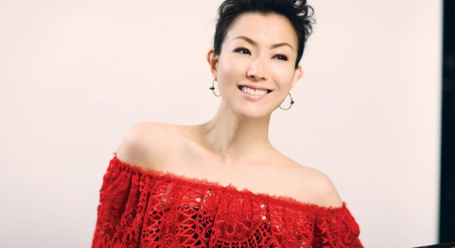 郑秀文捧场张学友演唱会变迷妹 却缺席老公颁奖礼
