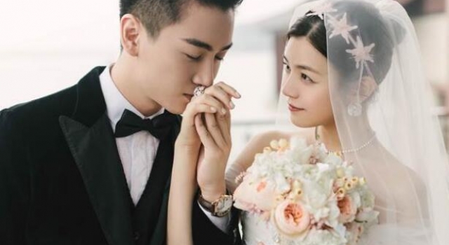 陈妍希陈晓儿子小星星满月礼盒曝光 满满都是爱！