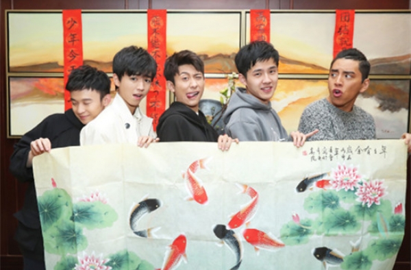 90后将霸屏! 《少年团》张一山刘昊然等暗号W集结