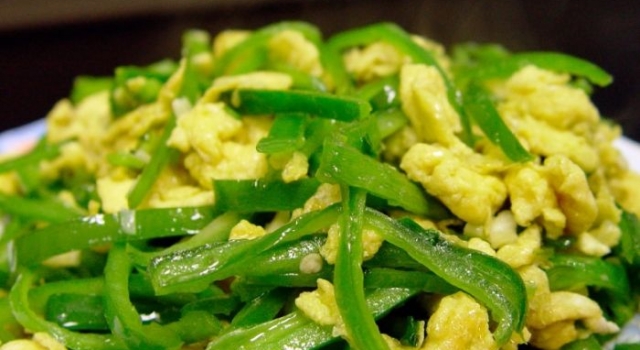 原来鸡蛋和它才是绝配 清甜爽脆，比韭菜炒蛋好吃100倍