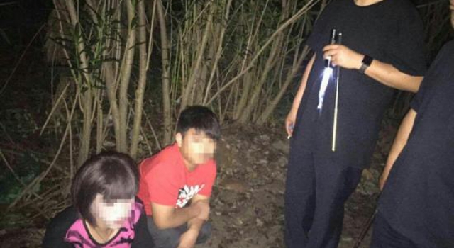 小伙被美女搭讪花钱玩一下 结果对方秒变男儿身