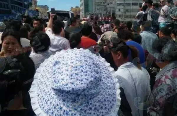 14岁男孩跳河自杀 父母亲情成主要导火索
