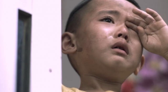 幼师注射器扎幼儿屁股称是吓唬 网友:吓唬吓唬你怎么样