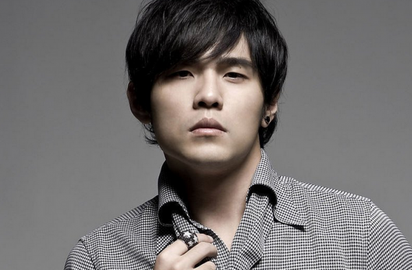 周杰伦因为他缺席金曲奖 二胎儿子照片曝光