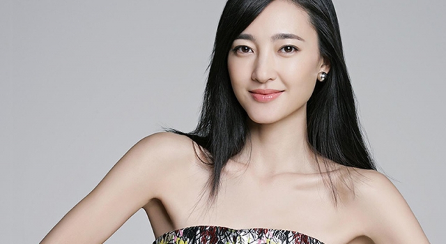 素颜女神王丽坤多大几岁了 王丽坤主演的电视剧