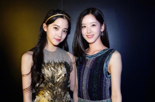 章泽天欧阳娜娜同框比美 谁更胜一筹？