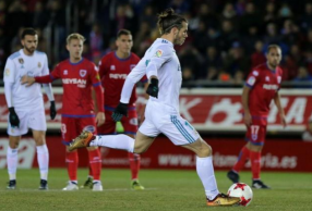 3-0ʤŬ ĵ72