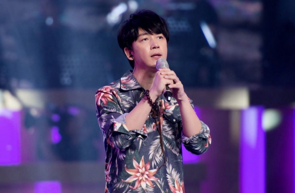 潘粤明为鲜肉演员发声 演技不好全是团队的错？