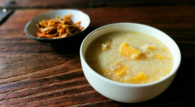 慢性胃炎吃什么食物好 小米粥帮助你养胃